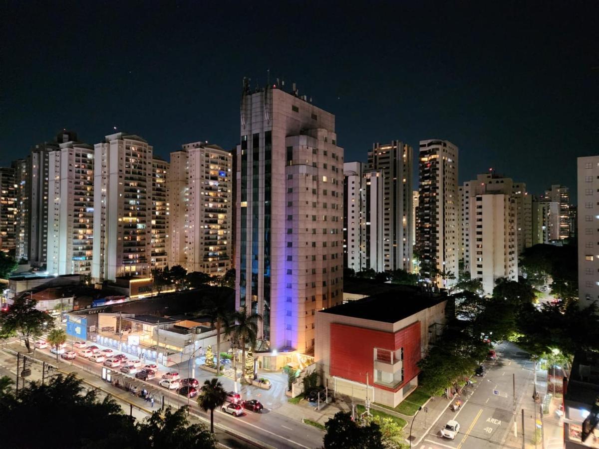 Hotel Qi Intelligence 5 Estrelas Av. Ibirapuera Moema Сан-Паулу Екстер'єр фото
